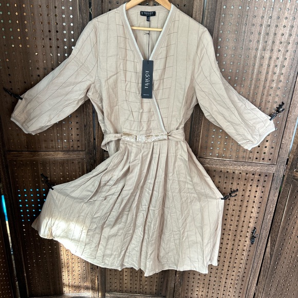 Beige Women’s Medi Dress Pleated Design made in Italy - Picture 11 of 16